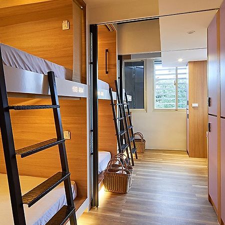 East Hostel Csiaohszi Kültér fotó