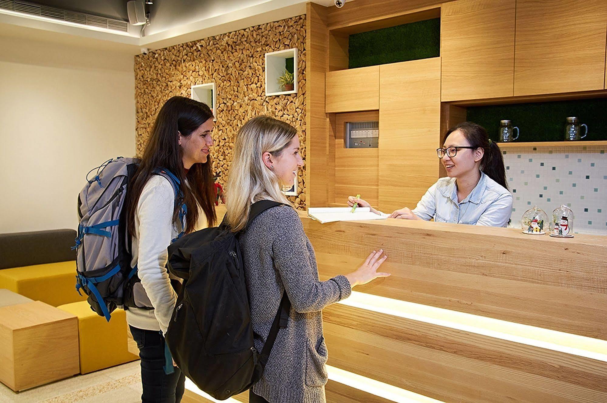 East Hostel Csiaohszi Kültér fotó